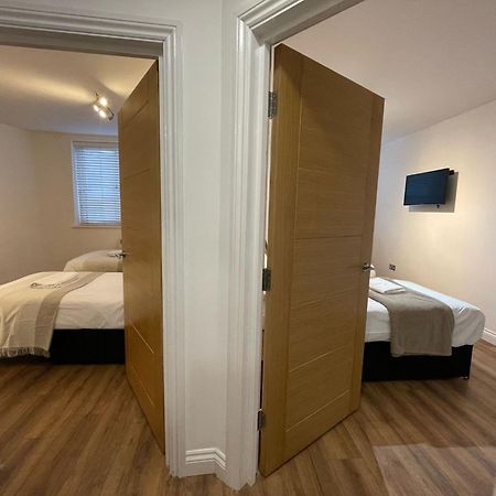 24-7 Secured City Centre Apartments With Free Underground Parking And Wifi Birmingham Exterior foto