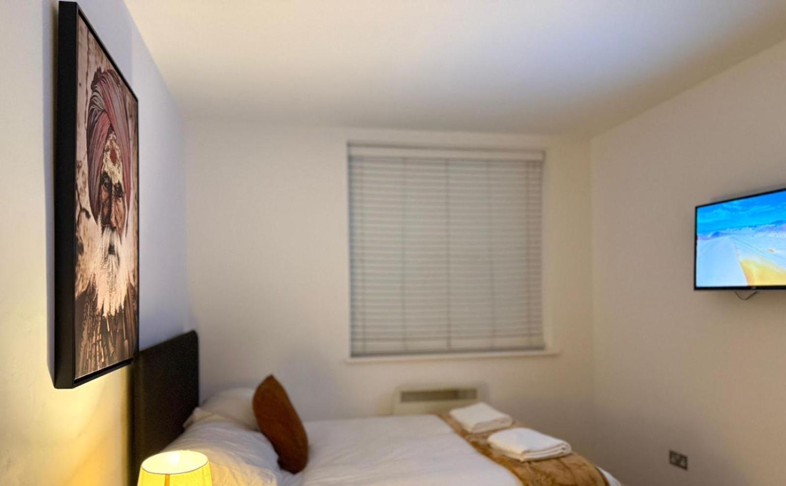 24-7 Secured City Centre Apartments With Free Underground Parking And Wifi Birmingham Exterior foto